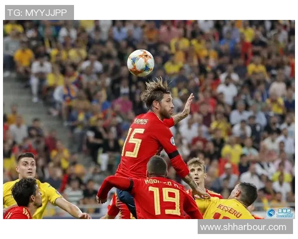 足球球星年薪高达8亿欧元 打破纪录引发全球热议